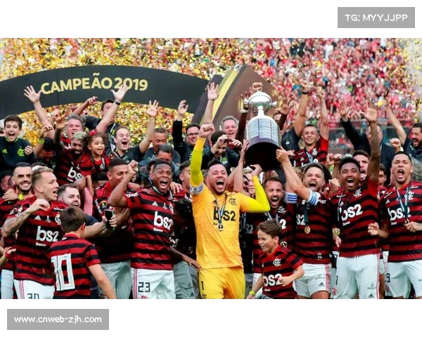 帕尔梅拉斯主场迎战基多体育大学，解放者杯半决赛次回合激烈上演